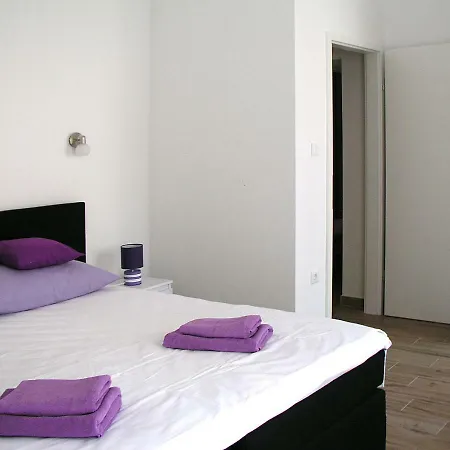 Klara I Gracia דירה *