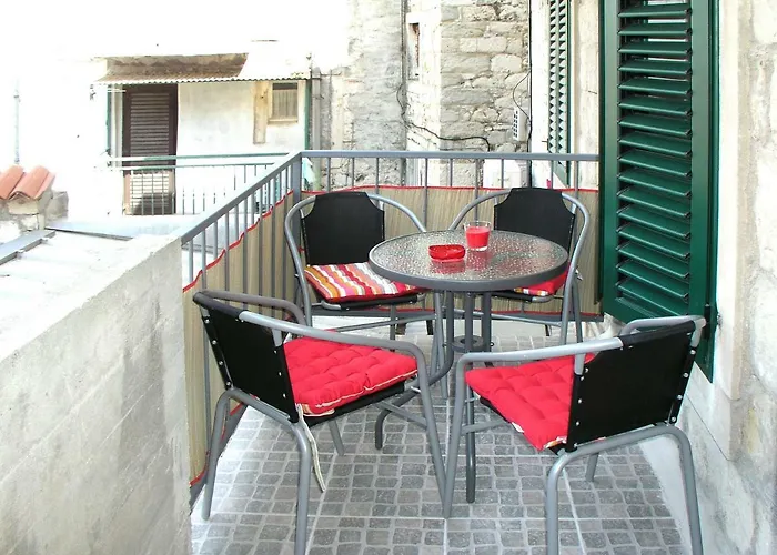 克拉拉格拉西亚公寓 * 斯普利特